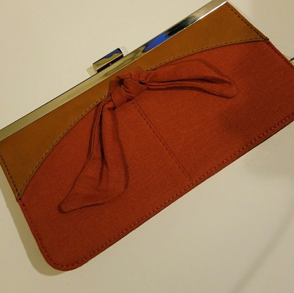Lela Rose Fall Clutch - Picture 4 of 5